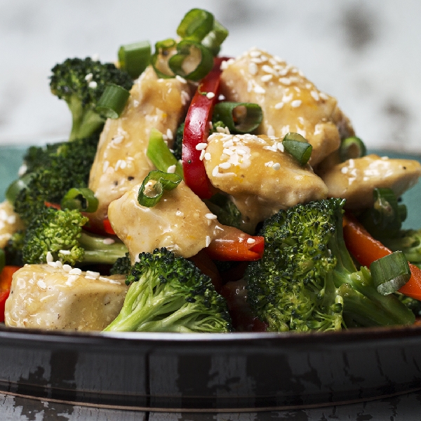 Orange chicken & veggie stir-fry