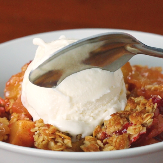 Cran-apple crisp