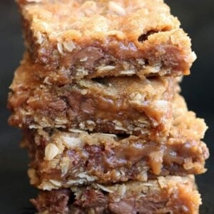 Chewy chocolate caramel bars