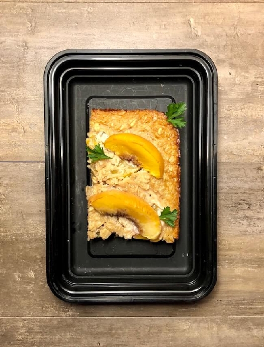 Baked peach oatmeal - the meal prep manual