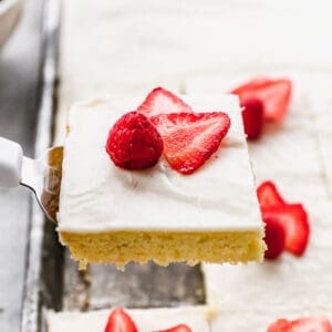 White texas sheet cake