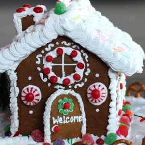 How to make a homemade gingerbread house